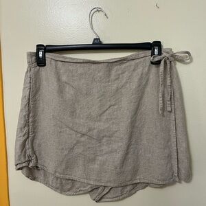 Old Navy Beige Skirt